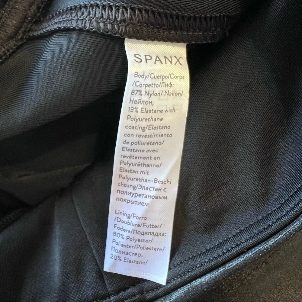 EUC SPANX FAUX LEATHER MOTO LEGGINGS BLACK SIZE MEDIUM